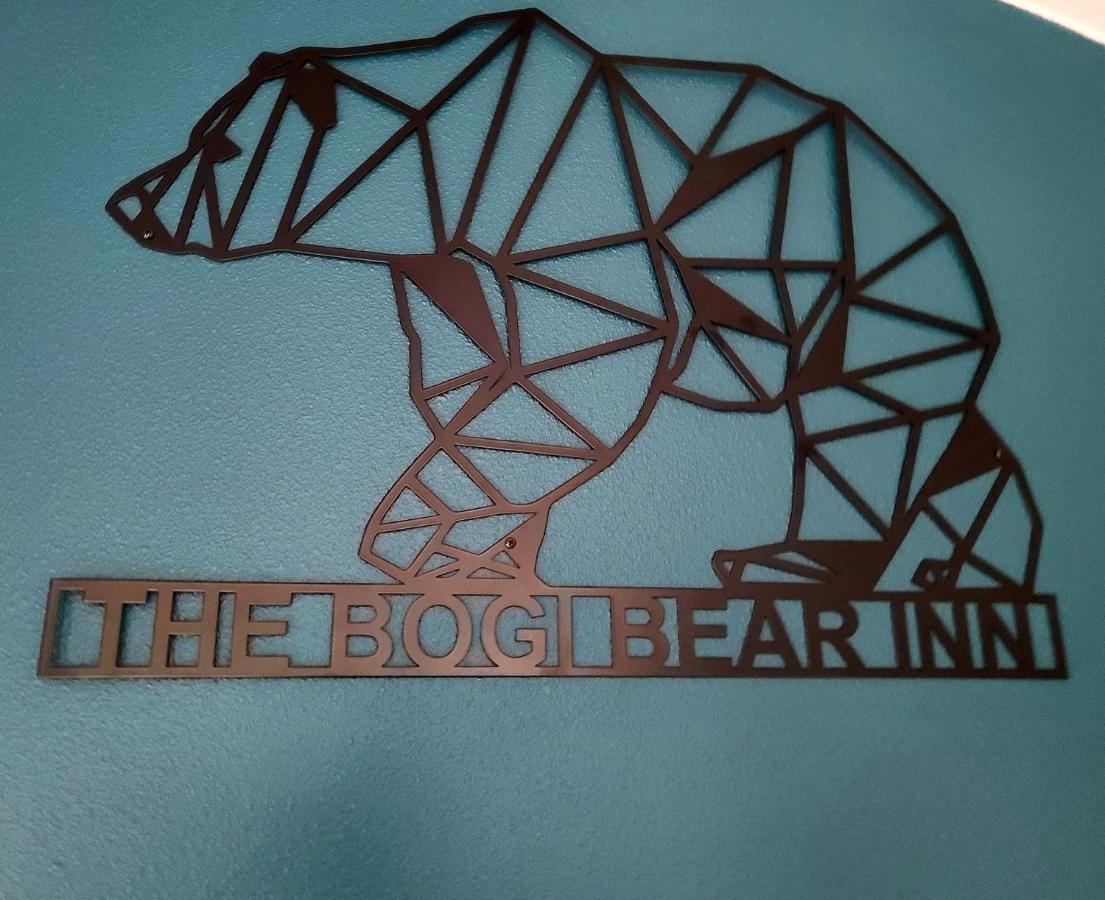 The Bogi Bear Inn Форкс Екстериор снимка